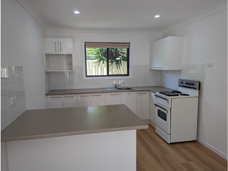 50a Lakin Street, Bateau Bay NSW 2261