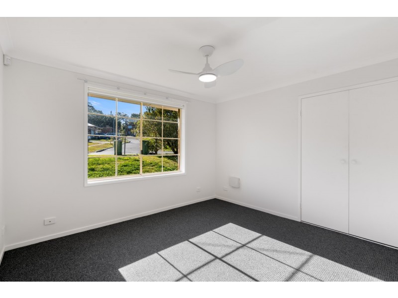 4 Neville Close, Bateau Bay NSW 2261