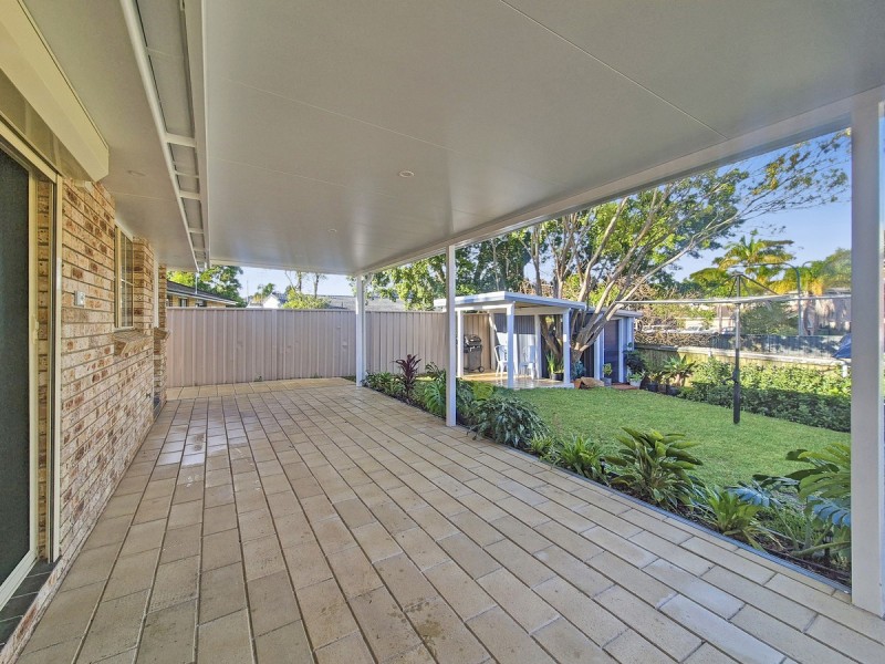 4 Neville Close, Bateau Bay NSW 2261
