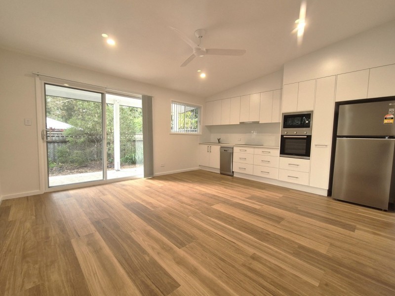 14a Hilltop Street, Bateau Bay NSW 2261