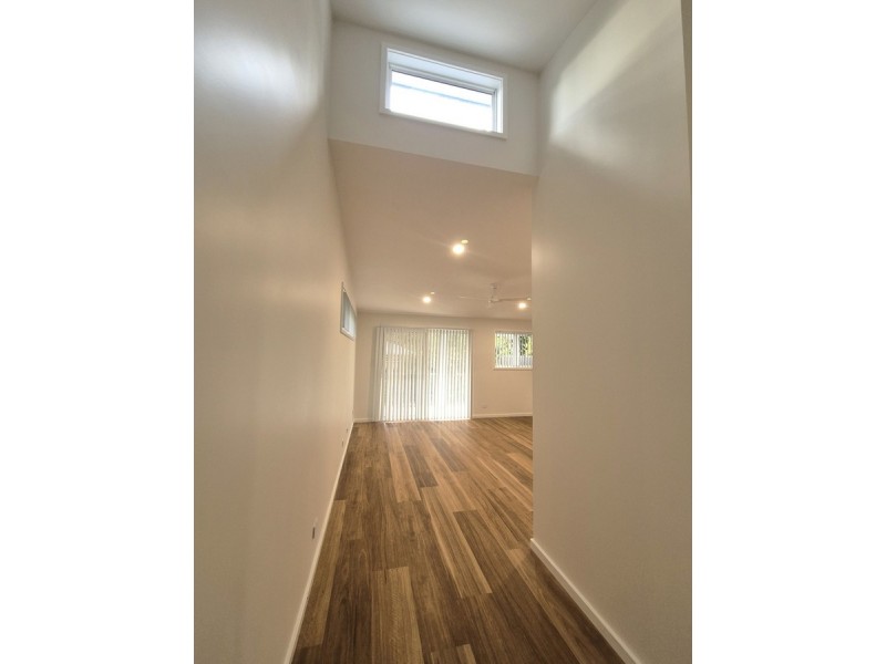 14a Hilltop Street, Bateau Bay NSW 2261