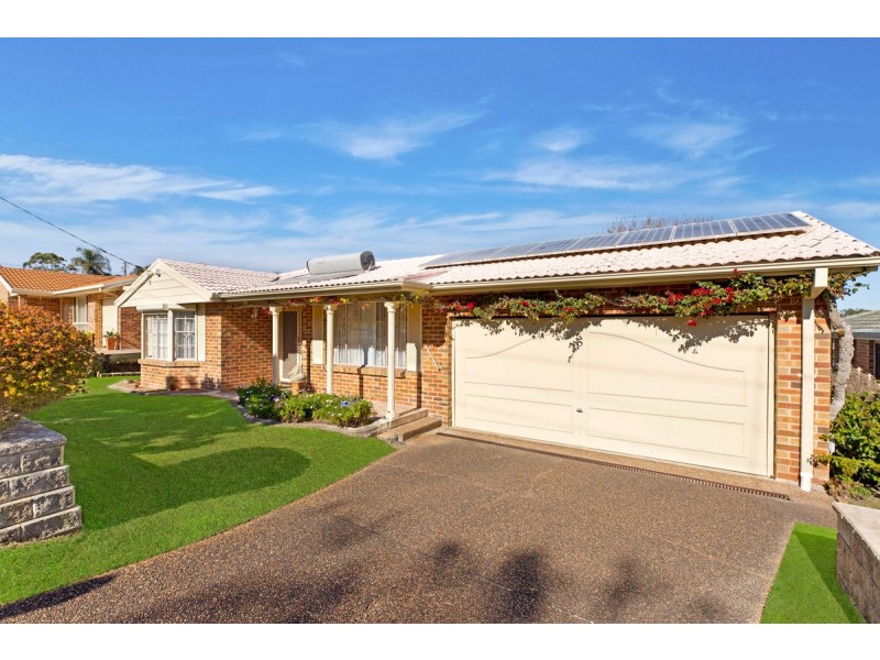 5 Peta Close, Bateau Bay NSW 2261