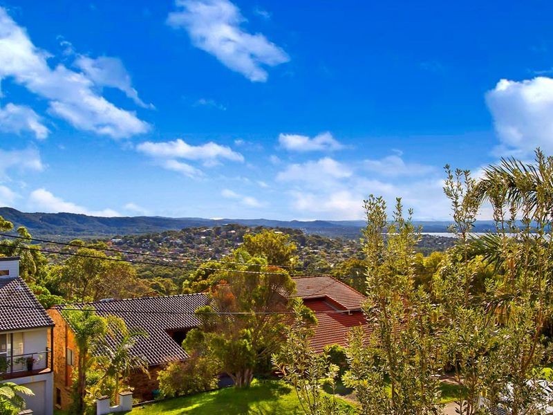 30 Kipling Drive, Bateau Bay NSW 2261