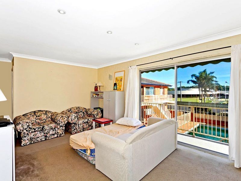 7/10-12 Bias Avenue, Bateau Bay NSW 2261