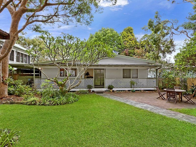 16 Harbour Street, Bateau Bay NSW 2261