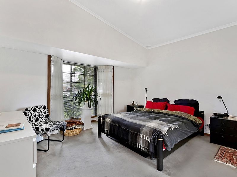 16 Harbour Street, Bateau Bay NSW 2261