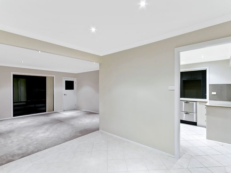 1 Robyn Lane, Bateau Bay NSW 2261