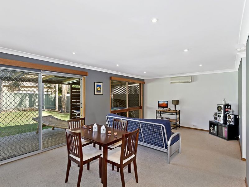 2 Banks Close, Bateau Bay NSW 2261