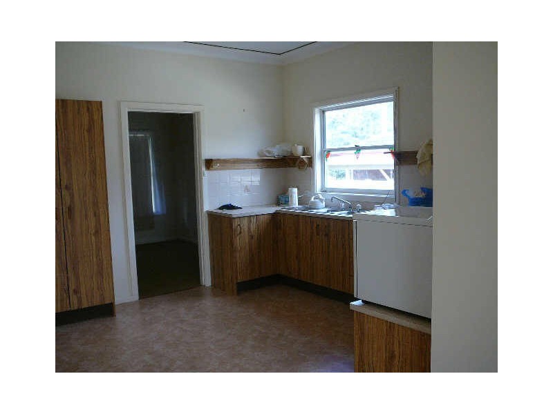 7 Greene Street, Woy Woy NSW 2256