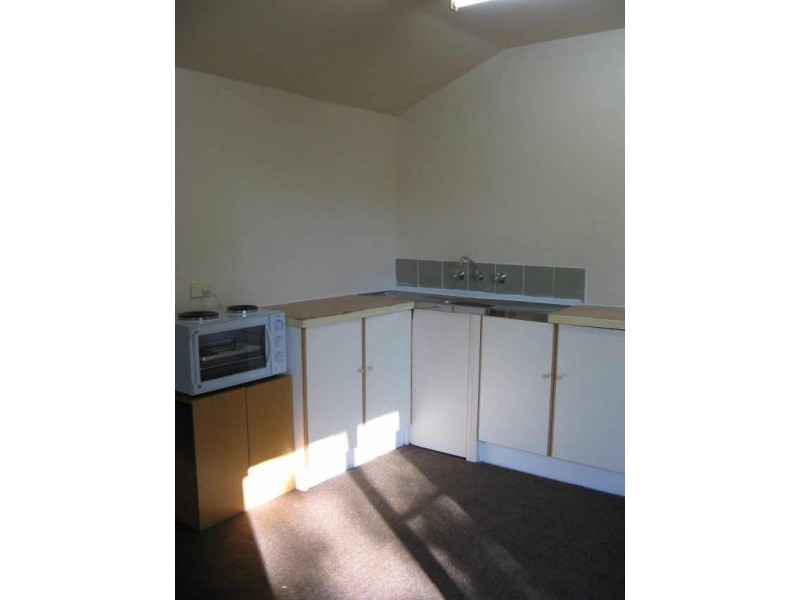 Cab/131 Barrenjoey Rd, Ettalong Beach NSW 2257