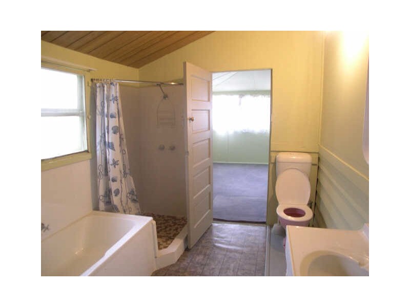 12 Ridge St, Ettalong Beach NSW 2257