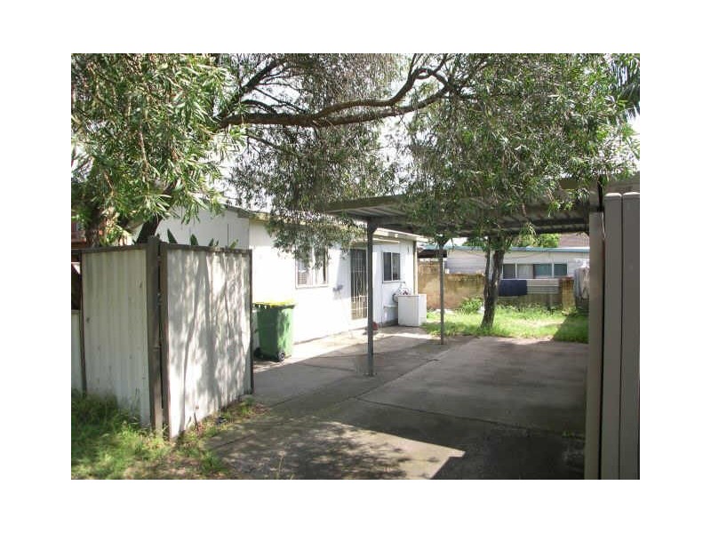 217 Ocean Beach Rd, Woy Woy NSW 2256