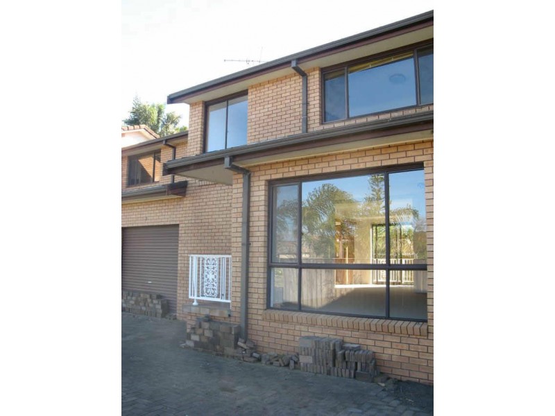 2/182 Booker Bay Road, Booker Bay NSW 2257