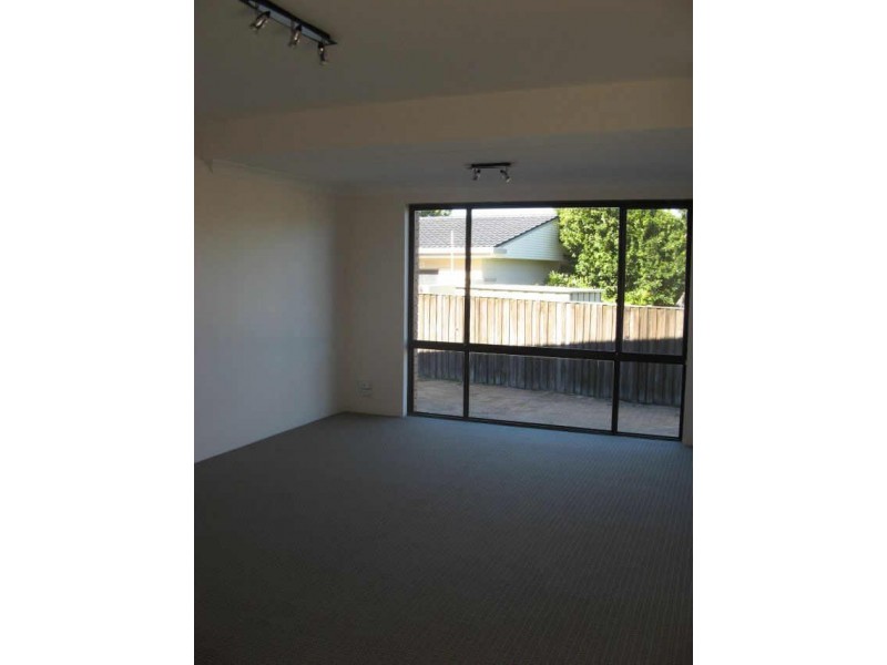 2/182 Booker Bay Road, Booker Bay NSW 2257