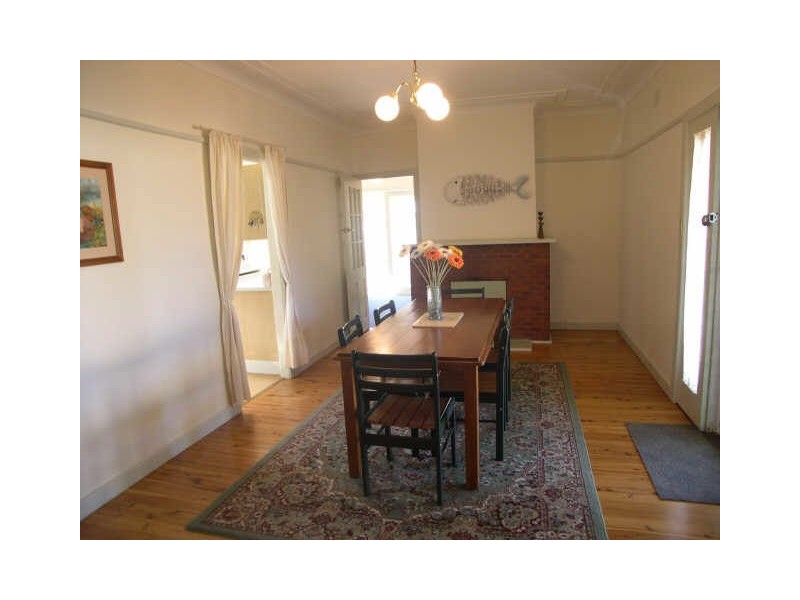 108 Barrenjoey Road, Ettalong Beach NSW 2257