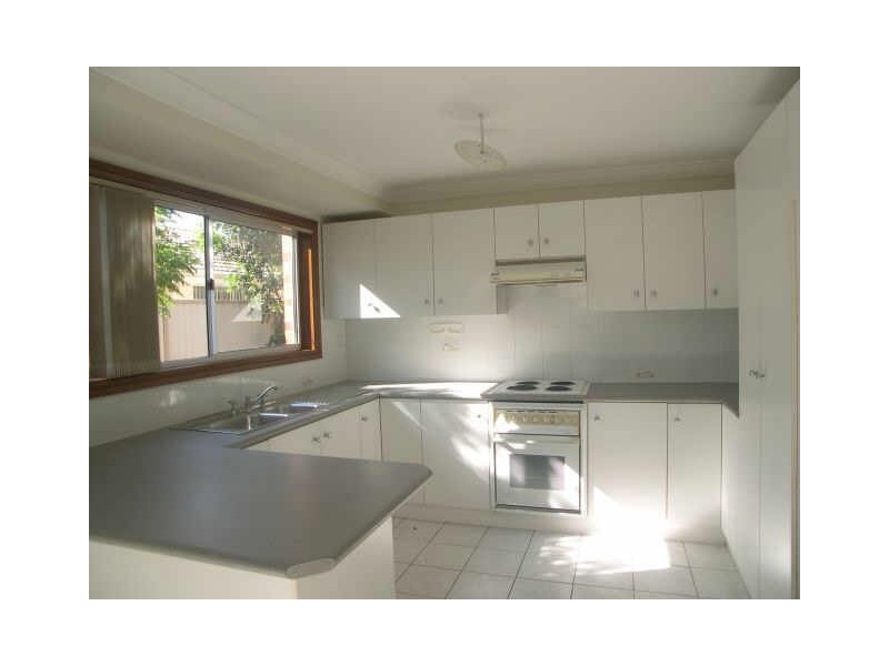 2/24 Schnapper Rd, Ettalong Beach NSW 2257