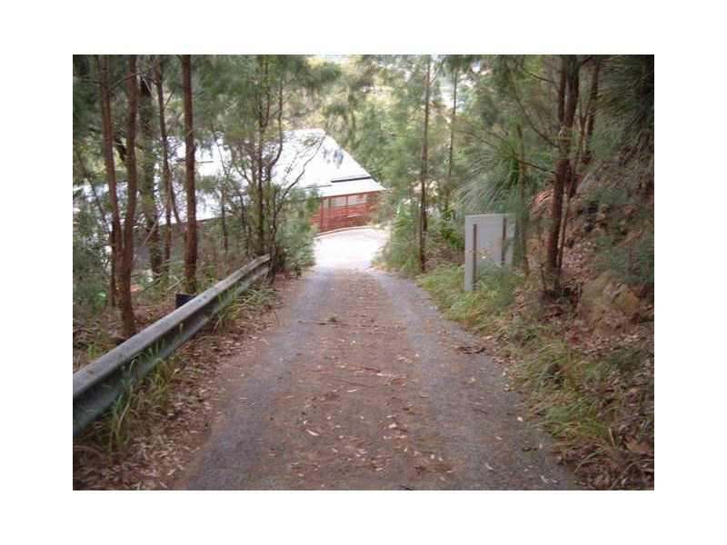 16 Tulama Rd, Umina Beach NSW 2257