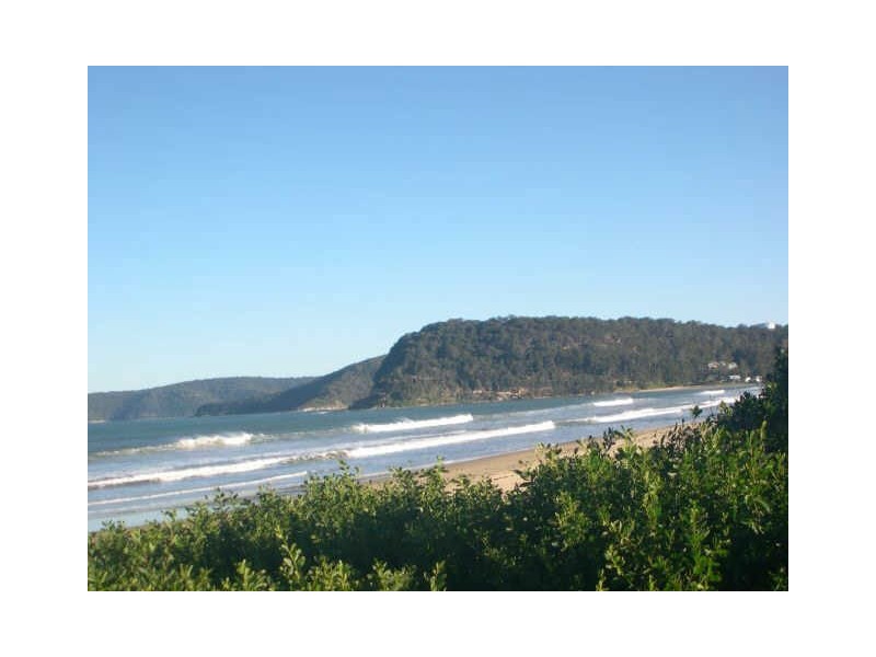 345 Trafalgar Ave, Umina Beach NSW 2257