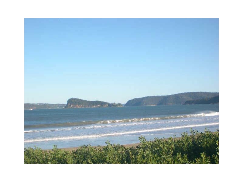345 Trafalgar Ave, Umina Beach NSW 2257