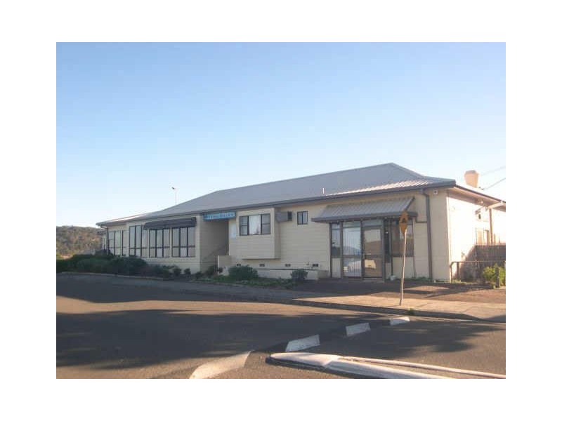 345 Trafalgar Ave, Umina Beach NSW 2257