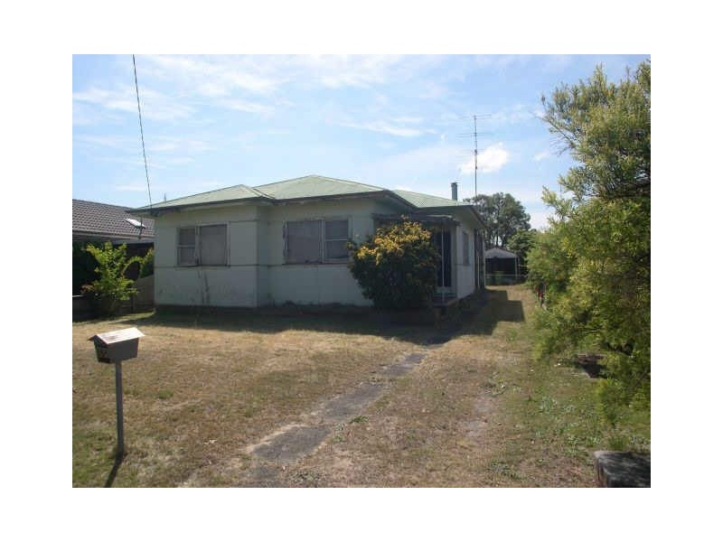 55 Cambridge St, Umina Beach NSW 2257