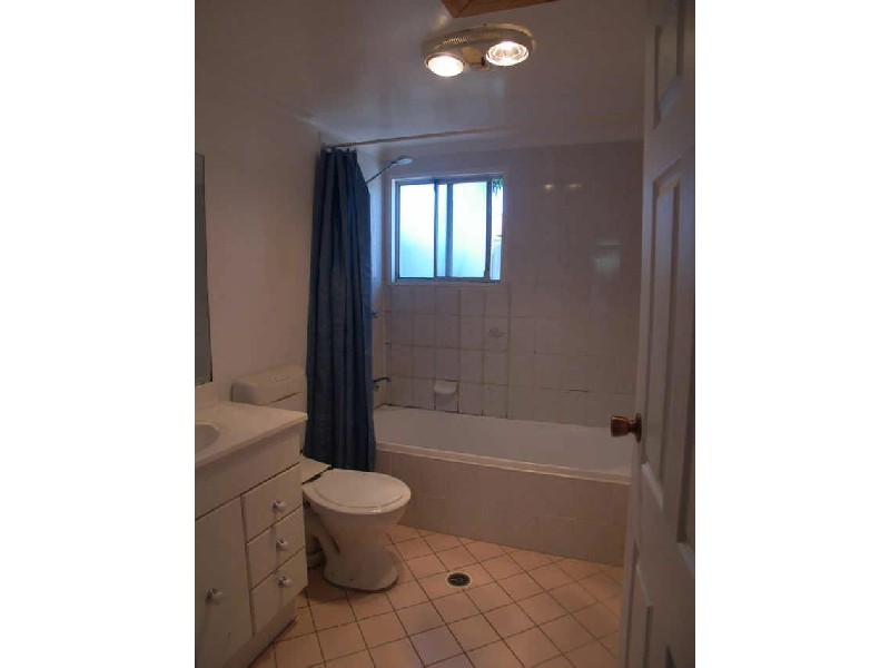 Cabin 11 Murray Street, Booker Bay NSW 2257