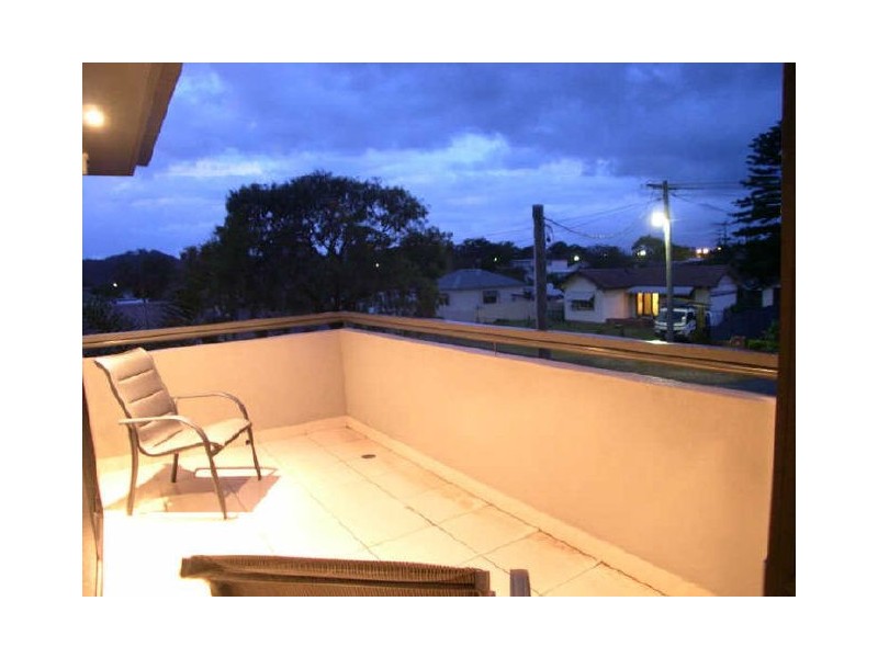 1/17 Gross St, Umina Beach NSW 2257