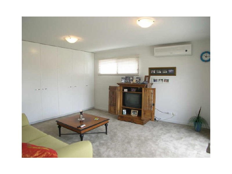 1/17 Gross St, Umina Beach NSW 2257
