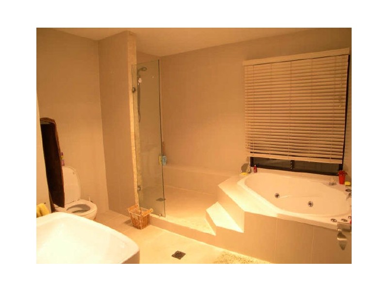 1/17 Gross St, Umina Beach NSW 2257