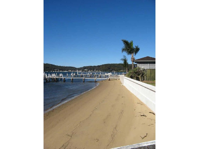 1/182 Booker Bay Rd, Booker Bay NSW 2257