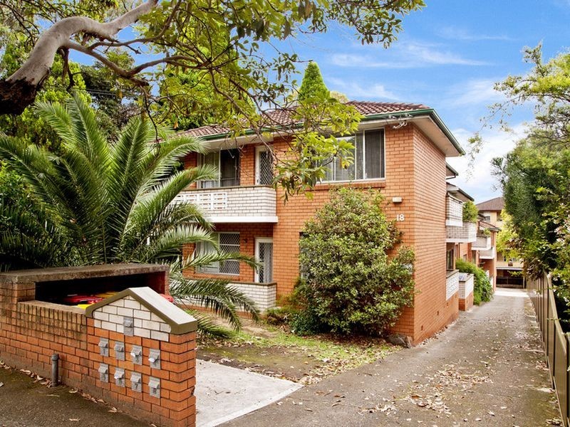 1/18 Minter Street, Canterbury NSW 2193