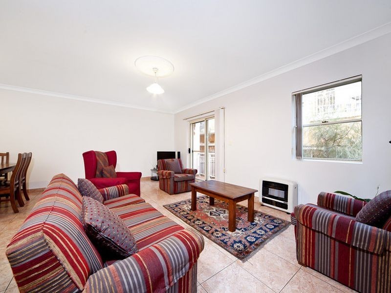 1/13 Albert Parade, Ashfield NSW 2131