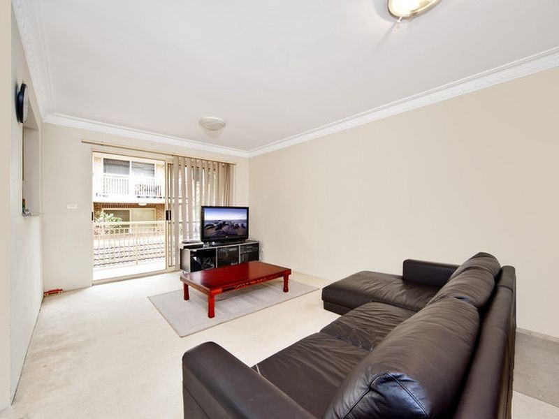 9/6A Grosvenor Street, Croydon NSW 2132