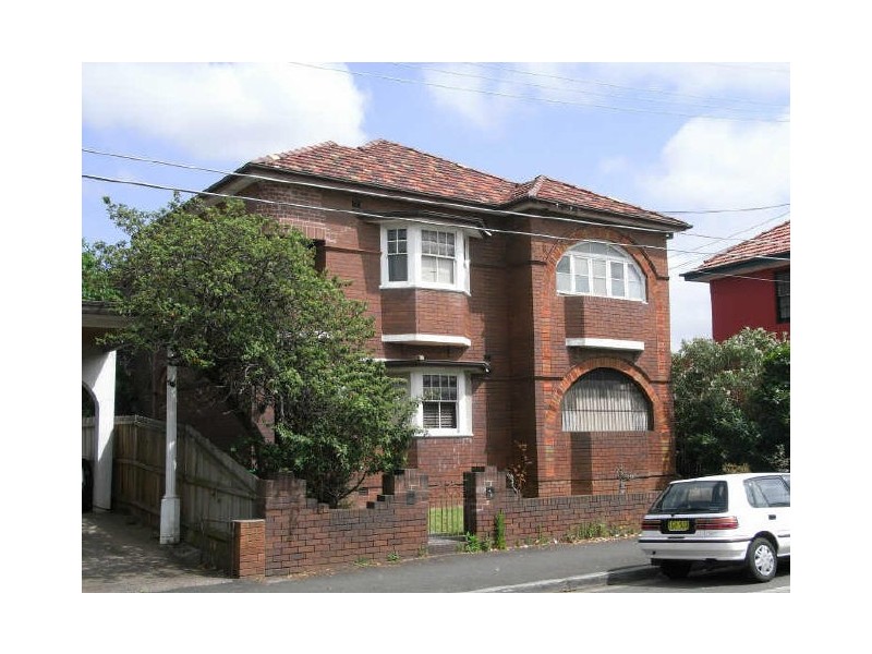 2/15 Duntroon Street, Hurlstone Park NSW 2193