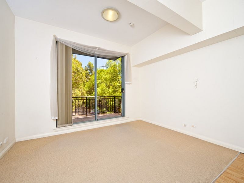 17/8 Cavill Avenue, Ashfield NSW 2131