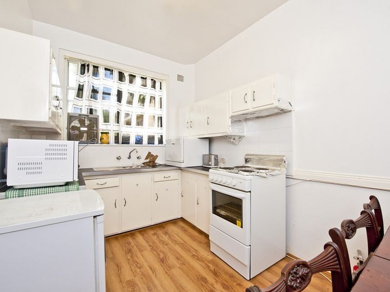 2/2 Blackwood Avenue, Ashfield NSW 2131