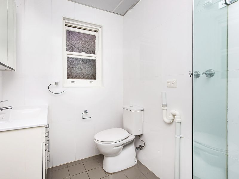 1/18 Orpington Street, Ashfield NSW 2131