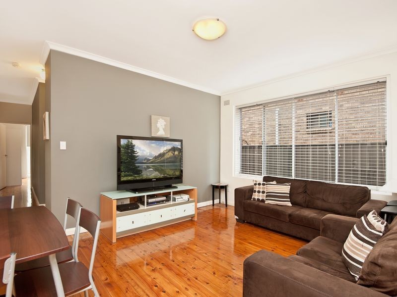 1/6 Dunmore Street, Croydon Park NSW 2133