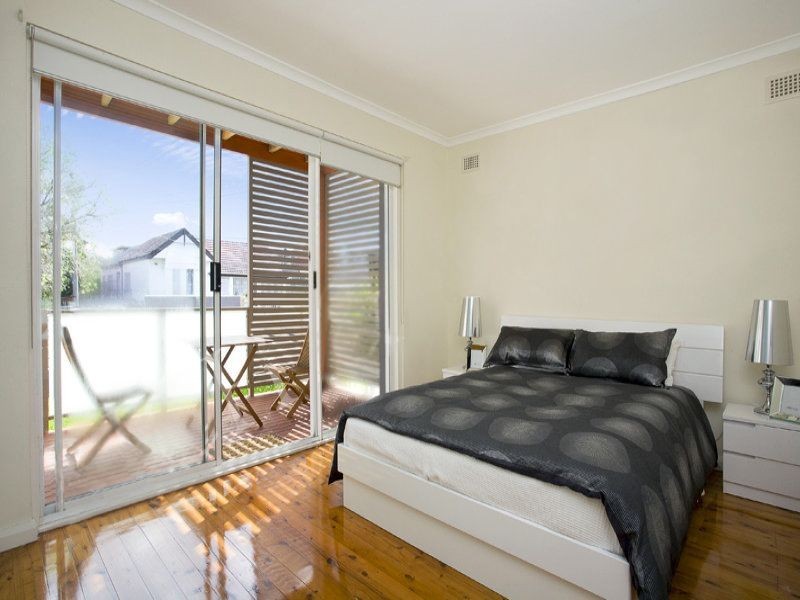 1/6 Dunmore Street, Croydon Park NSW 2133