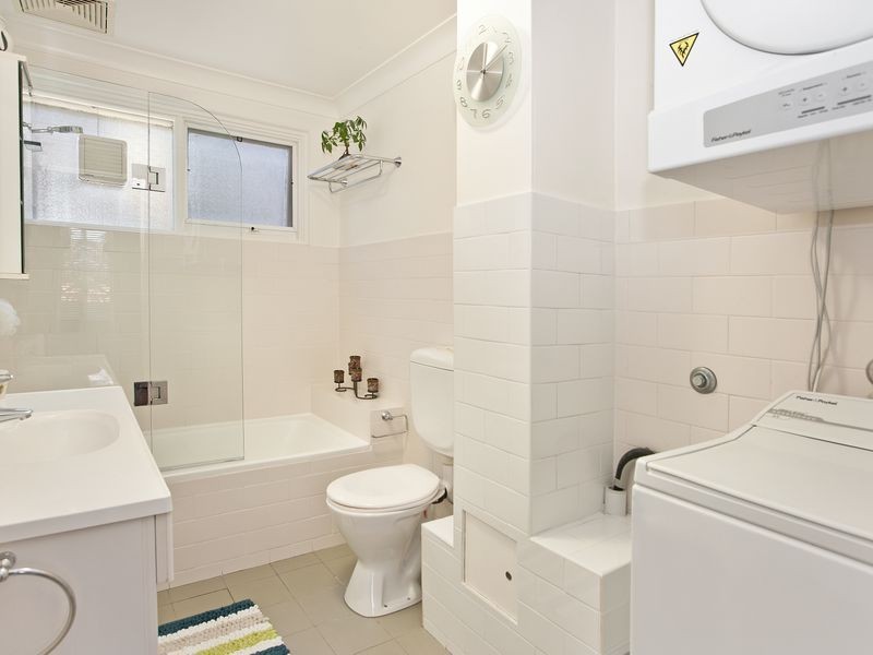 2/61 Palace Street, Ashfield NSW 2131