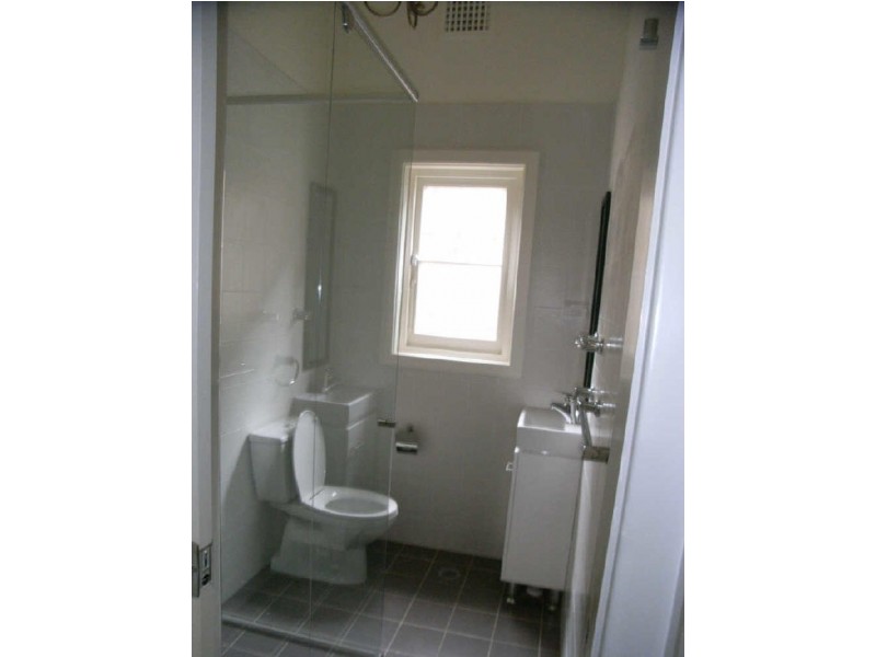 1/223 Queen Street, Hurlstone Park NSW 2193