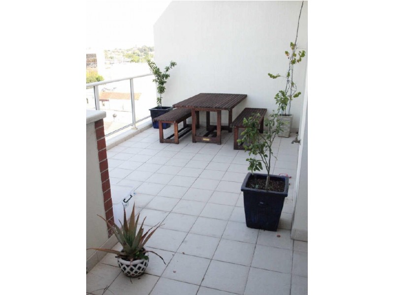 813/17-20 The Esplanade, Ashfield NSW 2131