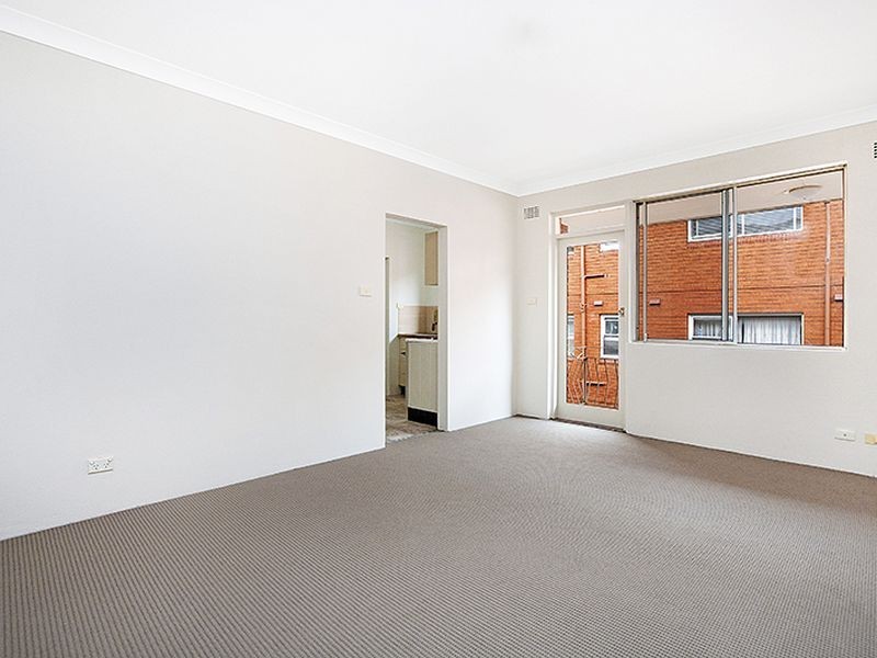 4/13 Orpington Street, Ashfield NSW 2131