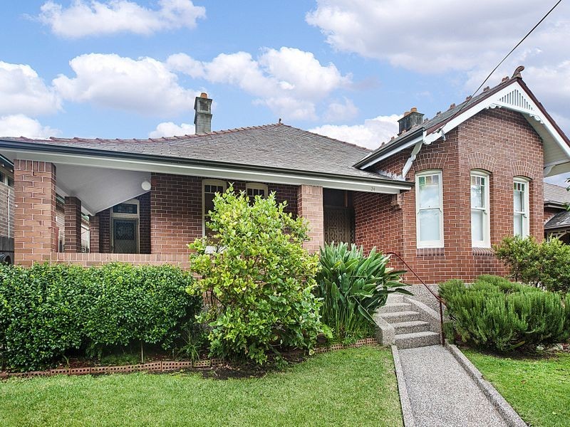 24 Henry Street, Ashfield NSW 2131