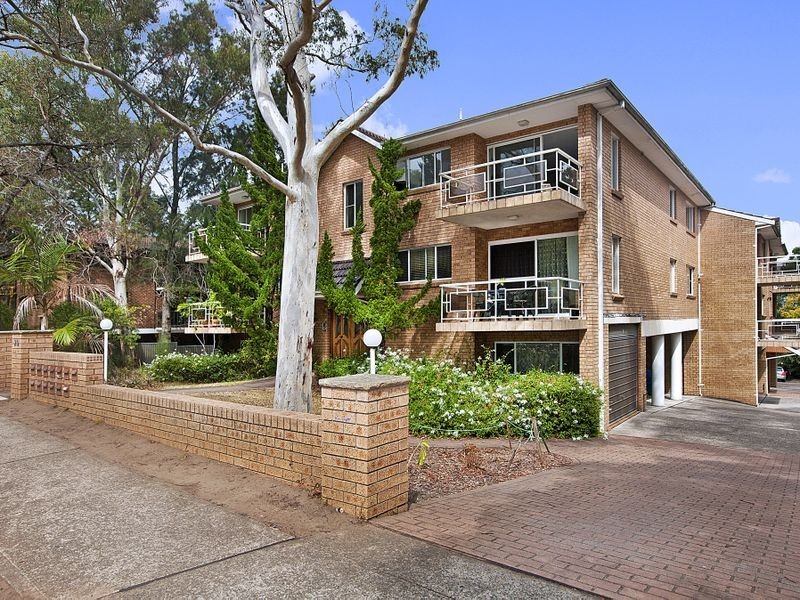 2/20 Minter Street, Canterbury NSW 2193