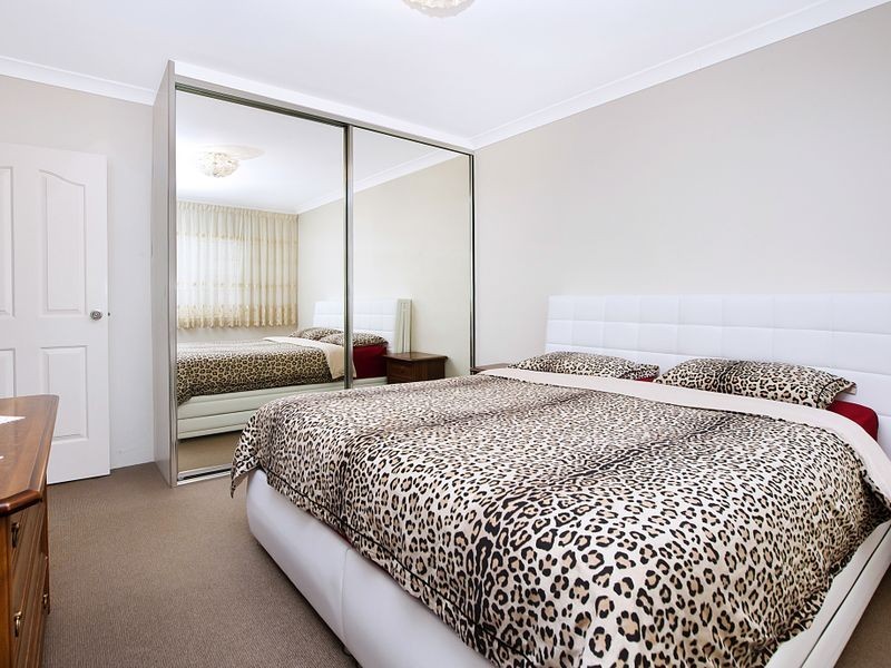 2/20 Minter Street, Canterbury NSW 2193