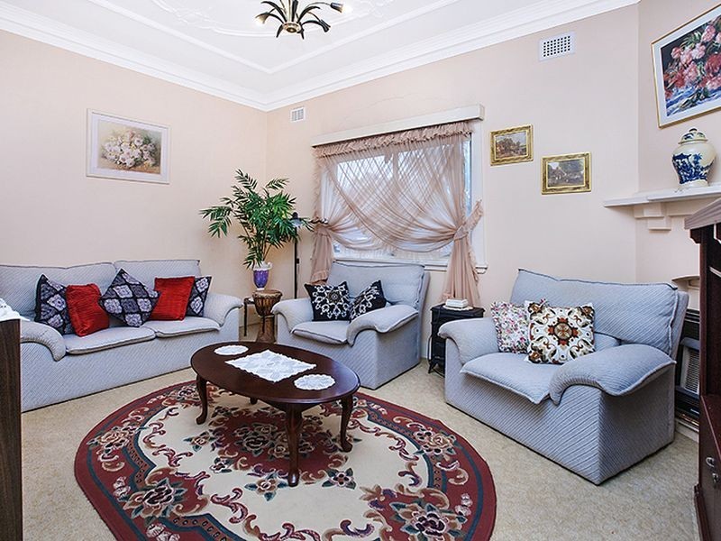 5 Tideswell Street, Ashfield NSW 2131