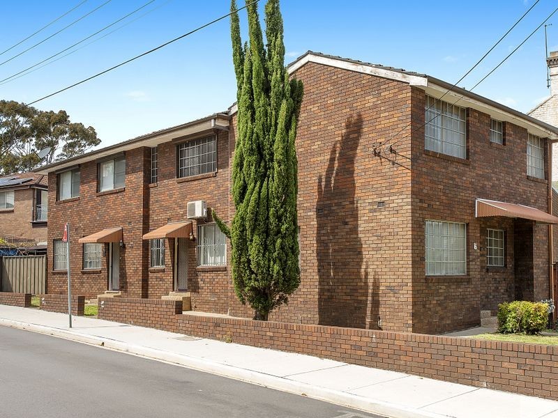 2/16 Holden Street, Ashfield NSW 2131