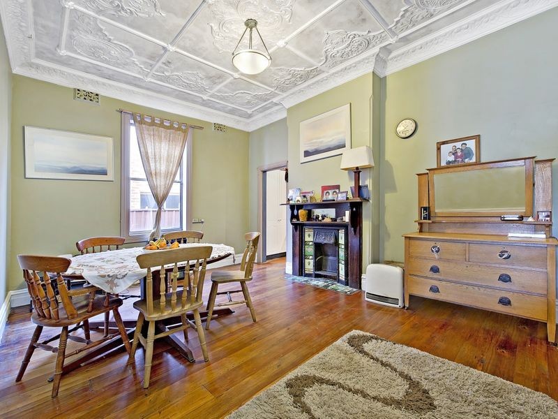 15 Woodlands Rd, Ashbury NSW 2193