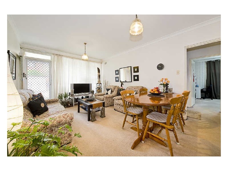 1/12a Russell Street, Strathfield NSW 2135